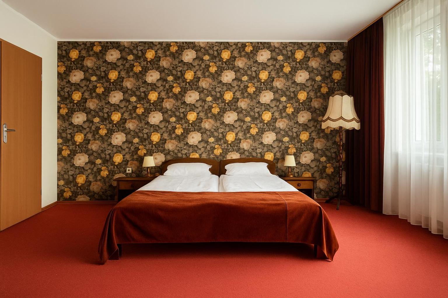 Hotel Metro Kłodzko Kültér fotó