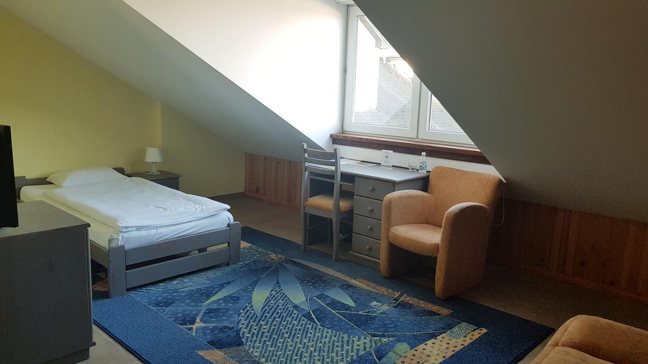 Hotel Metro Kłodzko Kültér fotó